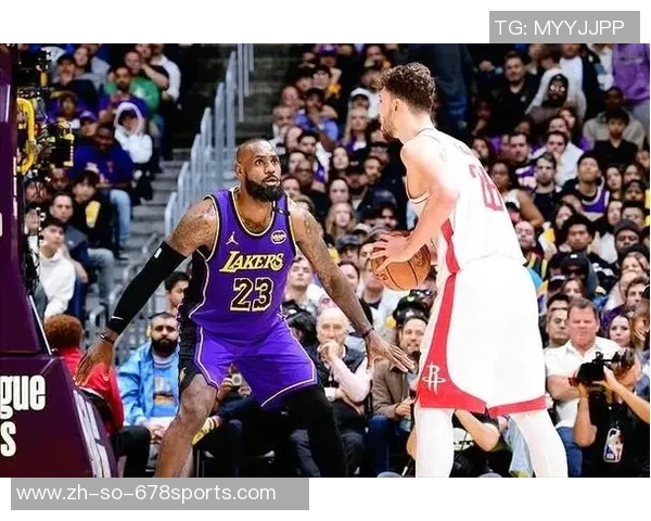 回顾2017年12月4日火箭对湖人的精彩对决与经典瞬间分析